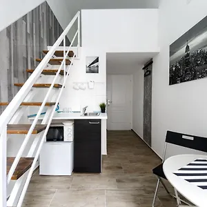 Rio's Stylish Flats , Budapest Hongrie