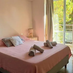 Hermoso Departamento Centrico Con Estacionamiento. , Mendoza Argentina